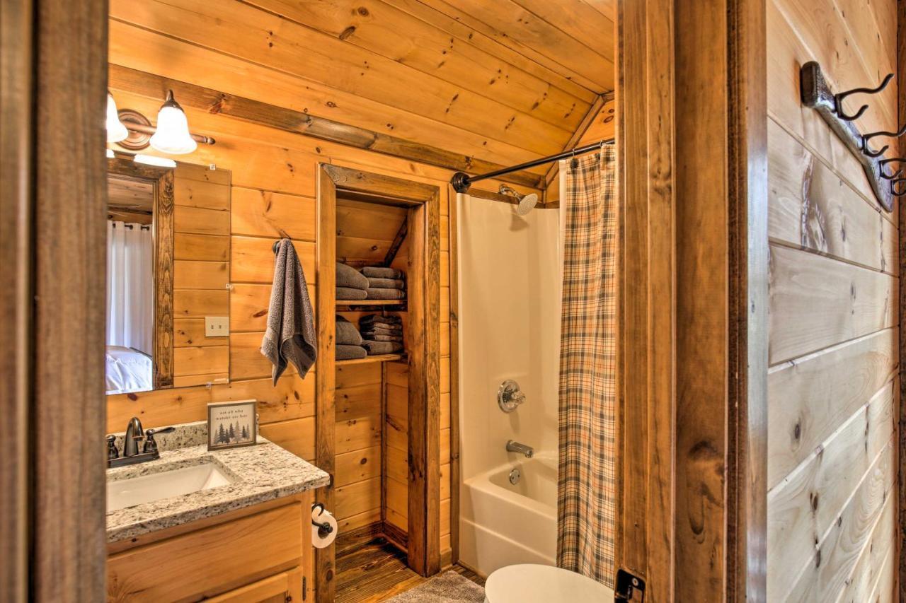 Picturesque Mountain With Hot Tub And Fire Pit! * Blue Ridge